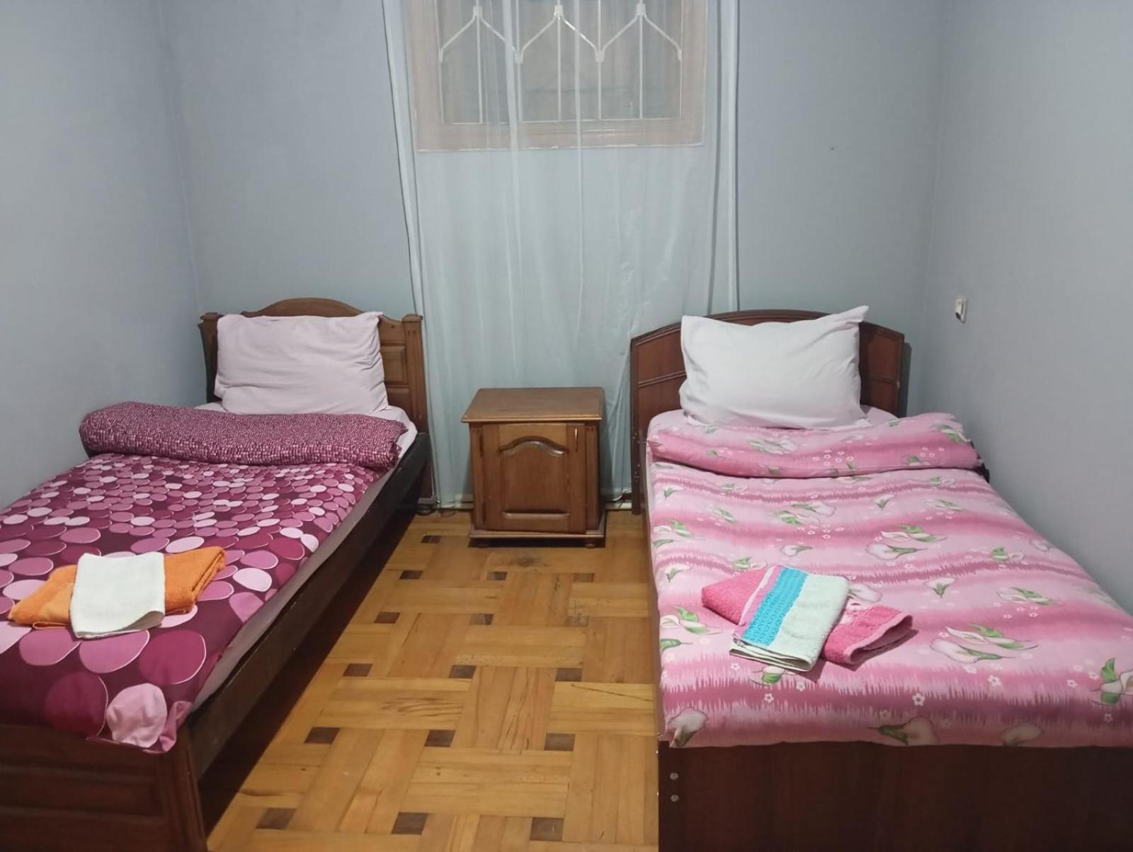 Hotel Nino And Ali Батуми Екстериор снимка
